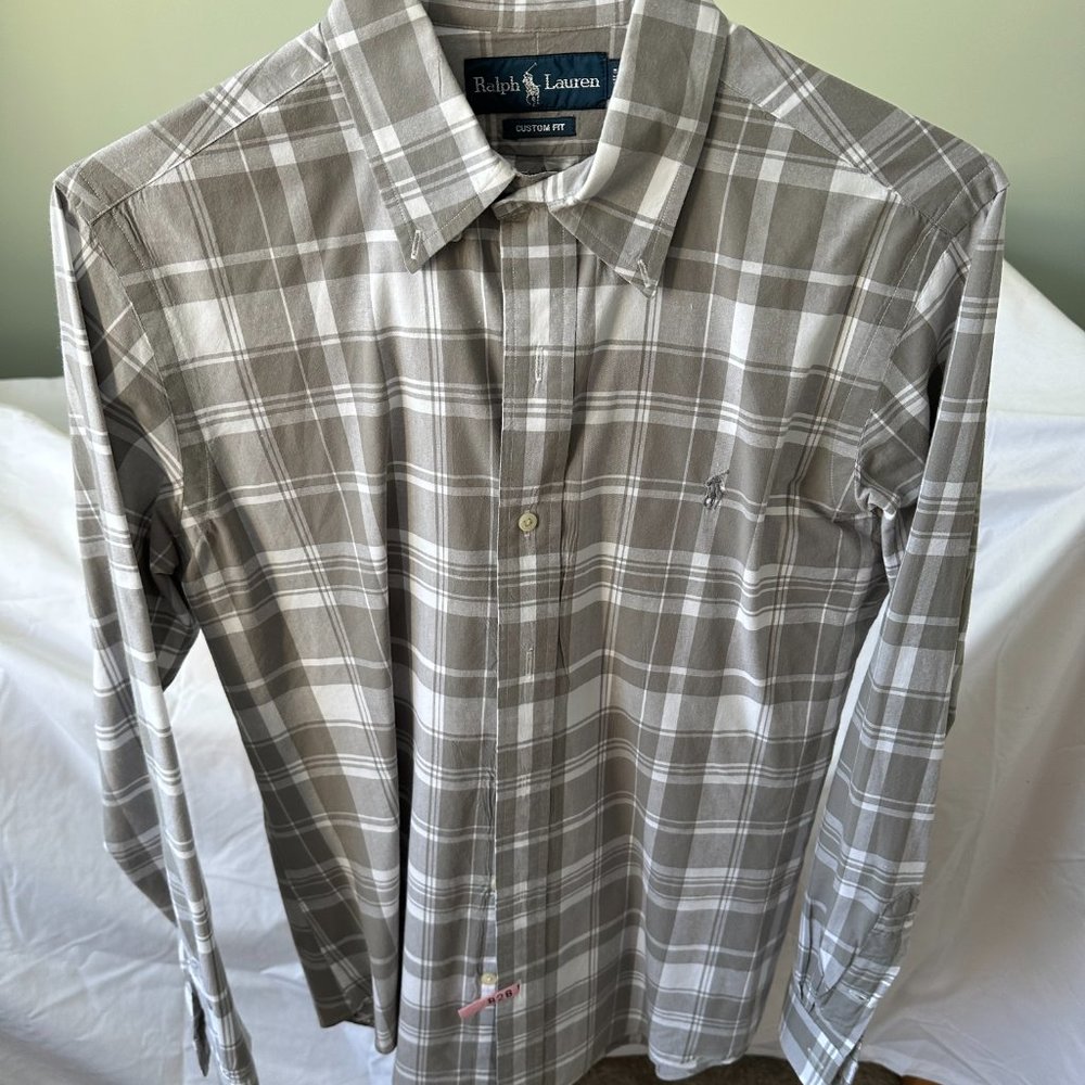 Ralph Lauren Button Down - Size M